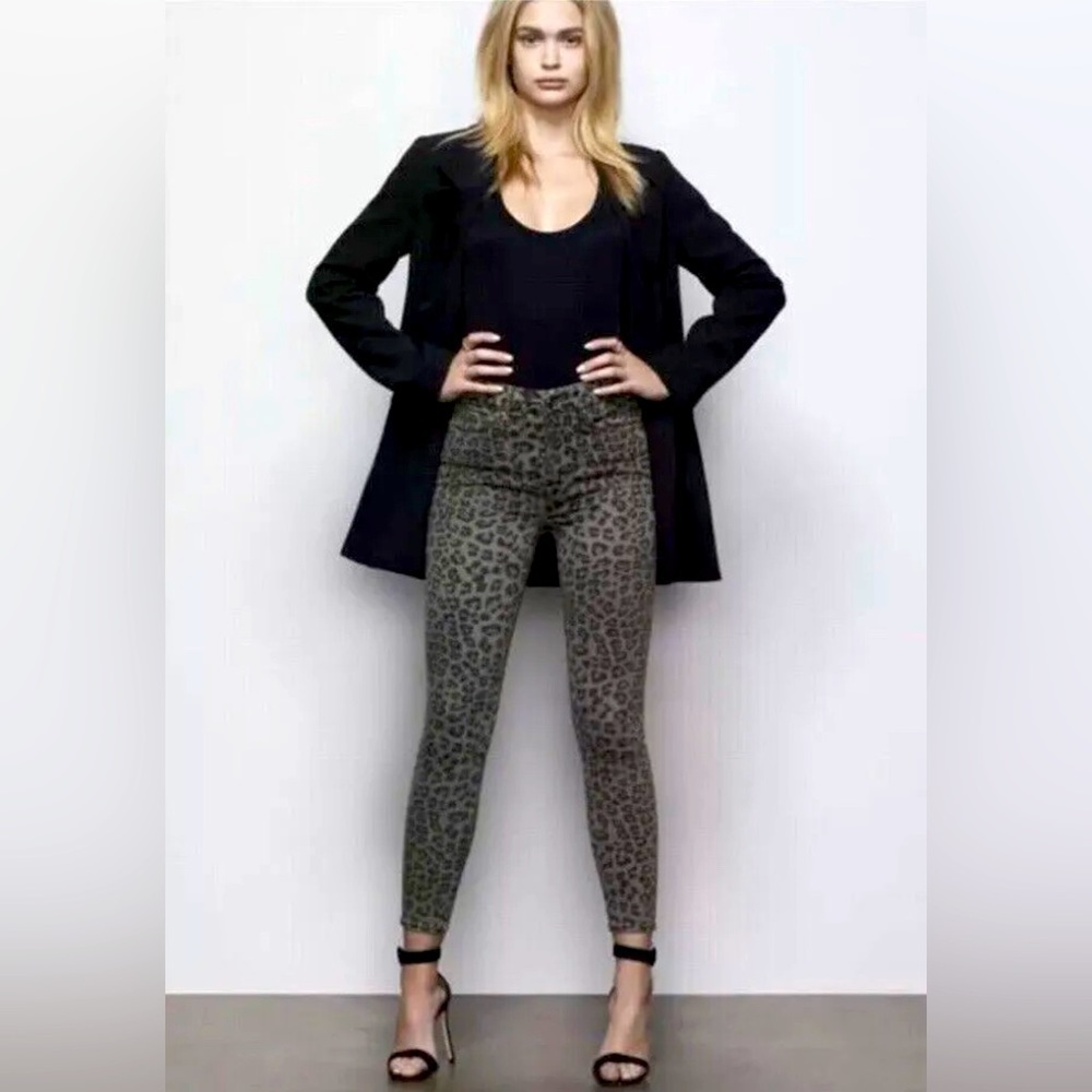 Good American Sage Green Cheetah Good Waist Crop Denim Jeans Womens Size 2 W26
